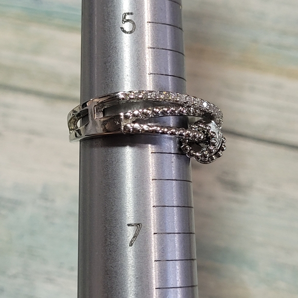 Two silver Rings - Picture 6 of 8